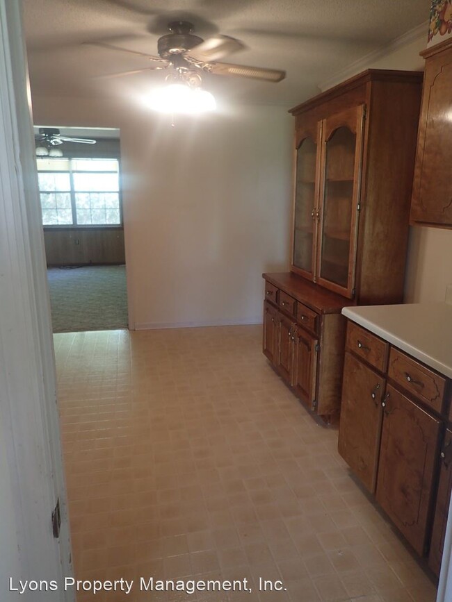 Building Photo - 4 br, 2.5 bath House - 4536 MT ZION RD