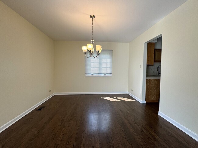 Foto del edificio - 1656 Castbourne Ct