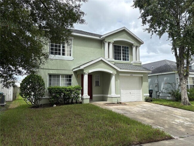 Foto del edificio - 1203 Carey Glen Cir