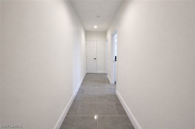 Foto del edificio - 1440 Graham Cir