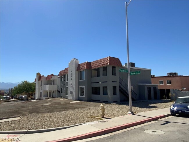 Foto del edificio - 6994 Issac Ave
