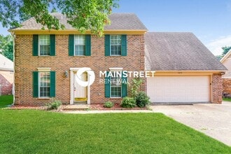 Building Photo - 5893 Pipers Green Ln