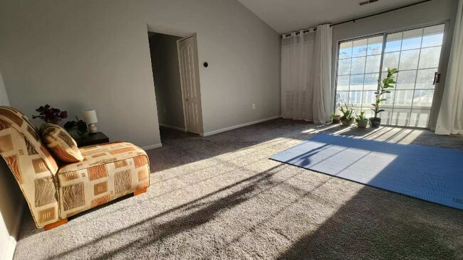 Foto del edificio - 8511 Falls Run Rd