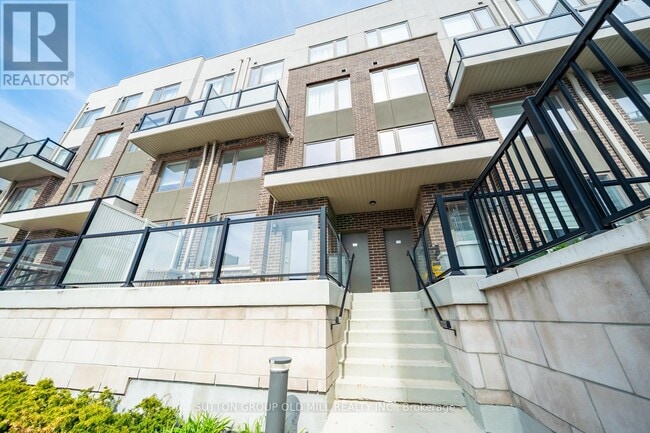 Building Photo - 1460 Whites Rd N