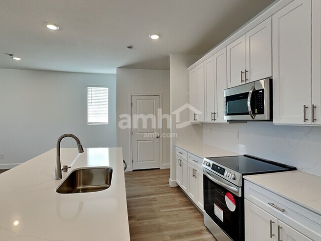 Building Photo - 9224 River Owl Ct