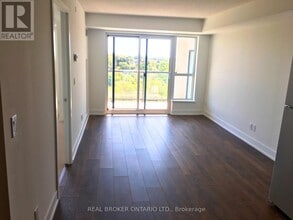 Building Photo - 1255 Bayly St