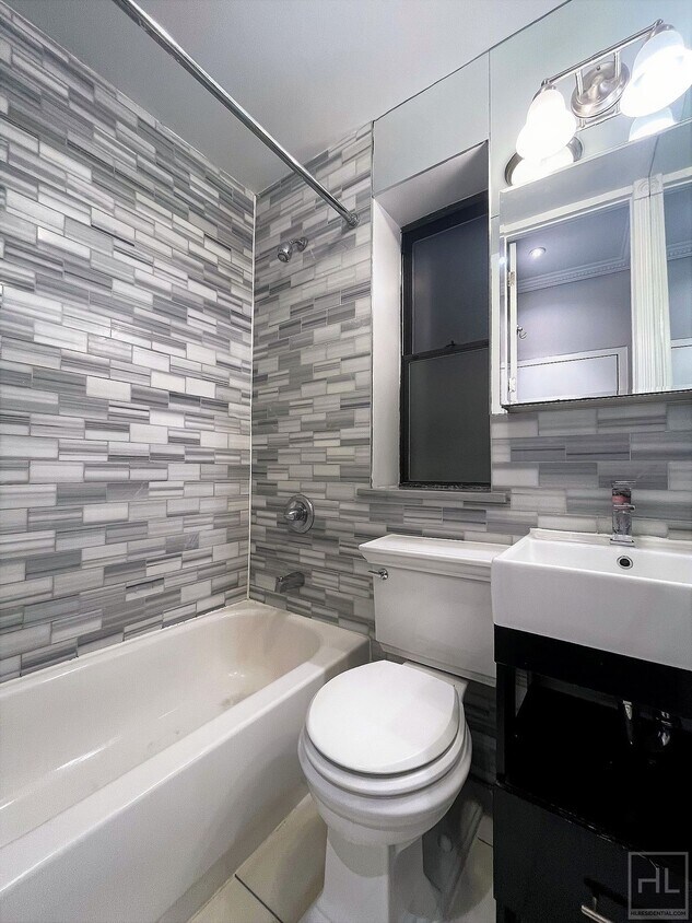 Foto del edificio - 10TH AVE.