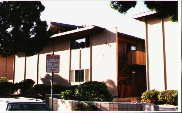 Building Photo - 631 W Channel Islands Blvd