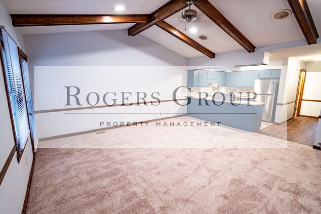 Foto del edificio - 1310 Oakridge Ave