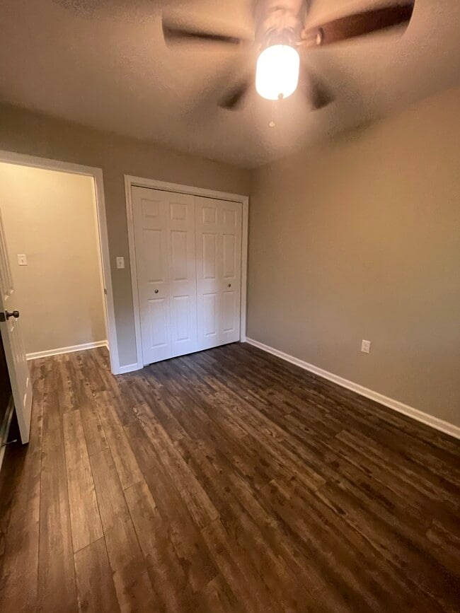 Building Photo - 207 W Walworth St