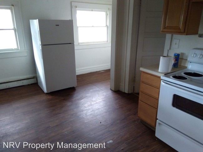 Foto del edificio - 5 br, 2 bath House - 3919 Riner Road