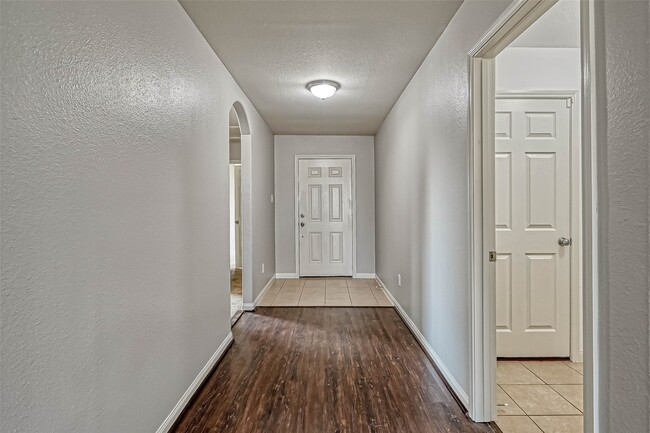 Foto del edificio - 4802 Evening Pl Ln