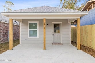 Building Photo - 503 Joan St