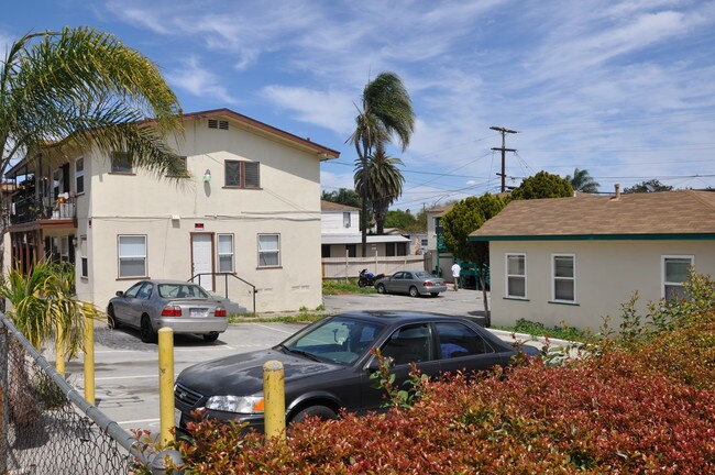 Building Photo - 4165-4175 Euclid Ave