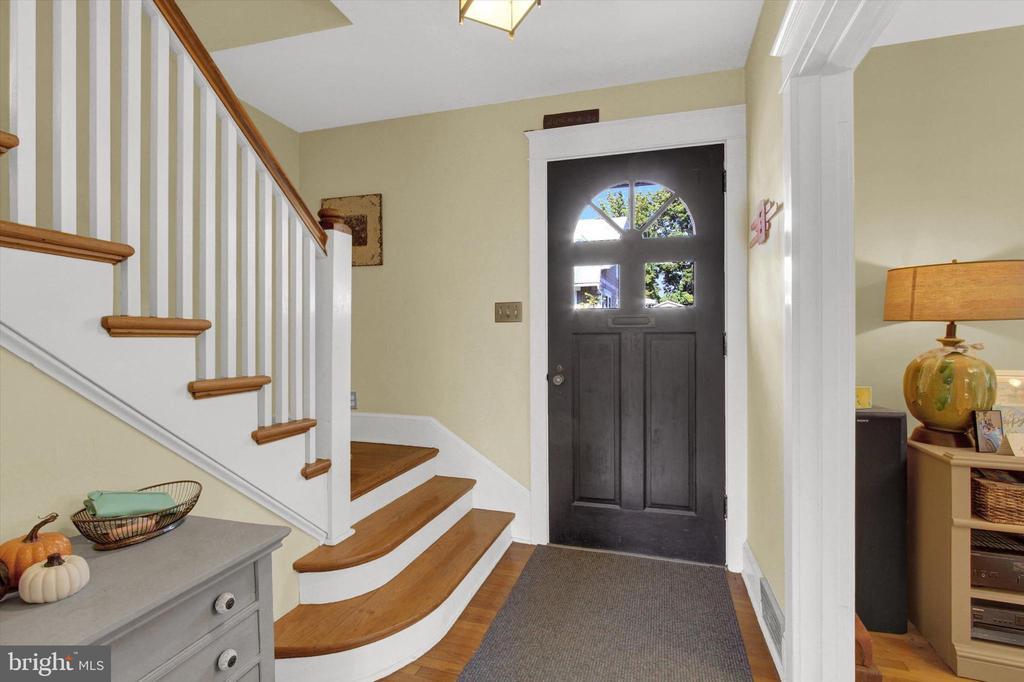 77 E Water St, Gettysburg, PA 17325 House Rental in Gettysburg, PA