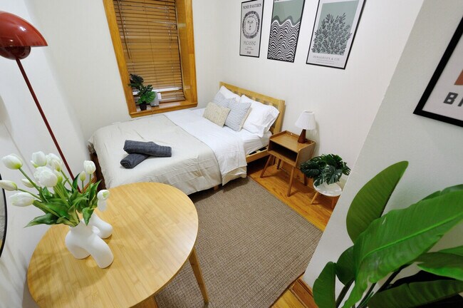 Foto del edificio - 301 E 63rd St