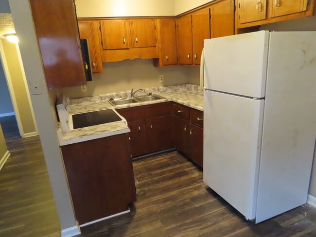 Building Photo - 146 Indiana Ave