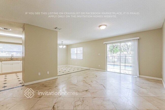 Foto del edificio - 9 N Aurora Dr