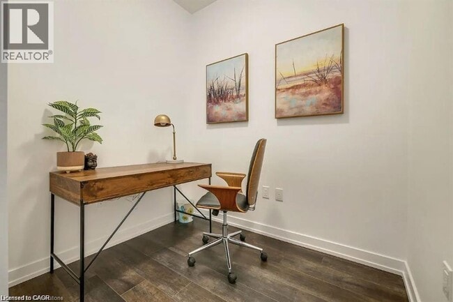 Building Photo - 5055 Greenlane