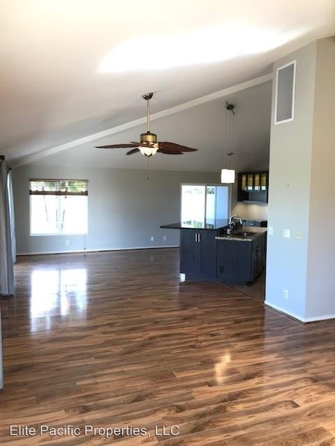 Foto del edificio - 3 br, 2 bath House - 75-5608 Hienaloli Rd
