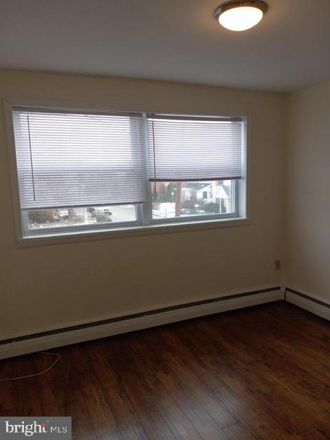 Foto del edificio - 901 E Pleasant Ave