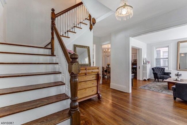 Foto del edificio - 62 Mountain Ave