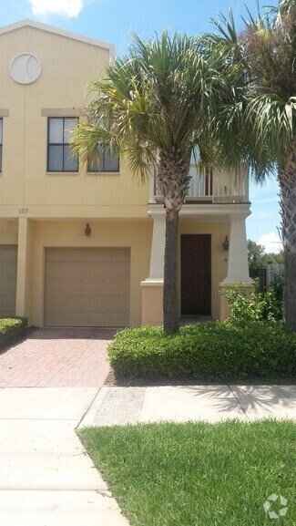 Building Photo - 107 S Packwood Ave