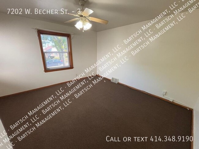 Foto del edificio - 7202 W Becher St