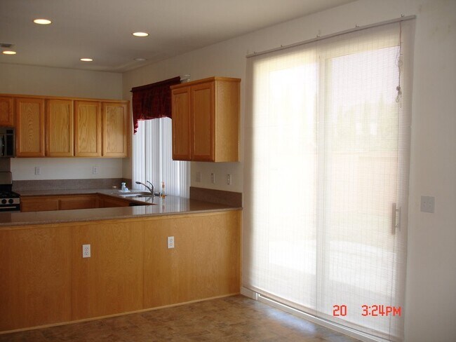 Foto del edificio - 2519 Withrow Ln