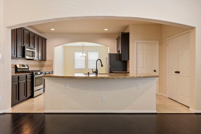 Building Photo - 3310 Retama Falls Ln