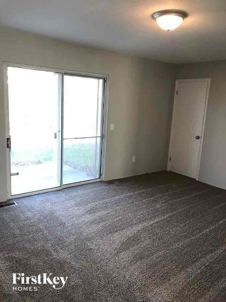 Building Photo - 2545 Cripple Creek Dr