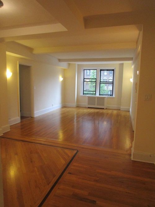 Building Photo - 373 2nd Ave