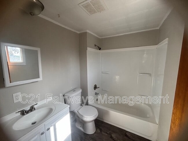 Foto del edificio - 922 Vankirk St