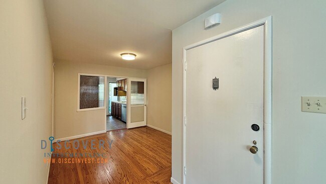 Foto del edificio - Merced Ave. 6226-6232