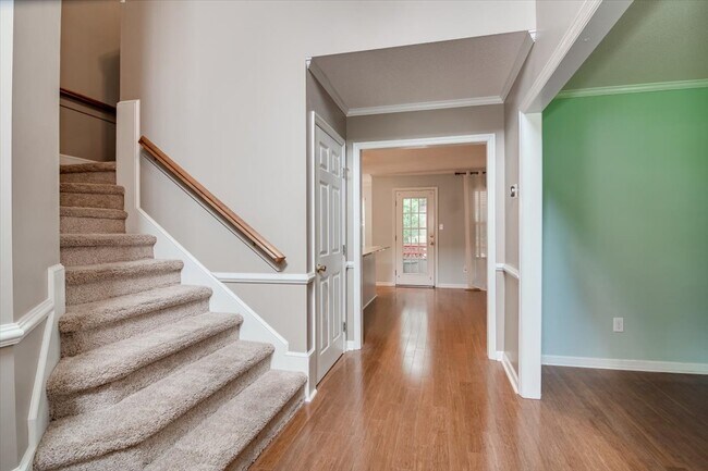 Building Photo - 3909 Beaver Brook Dr