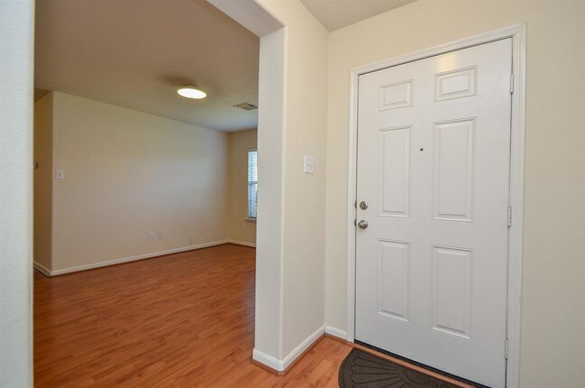 Building Photo - 15407 Kellerwood Dr