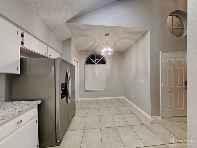 Foto del edificio - 1708 Scotch Pine Dr
