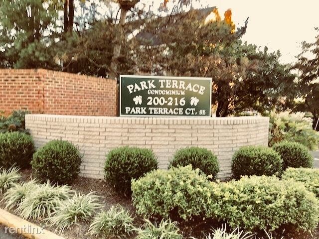 Foto principal - 2 br, 1 bath Condo - 216 Park Terrace Ct.