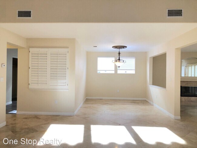 Foto del edificio - 4 br, 3 bath House - 2412 Flower Spring St