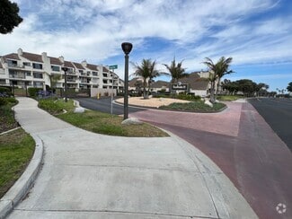 Building Photo - 750 Island View Cir