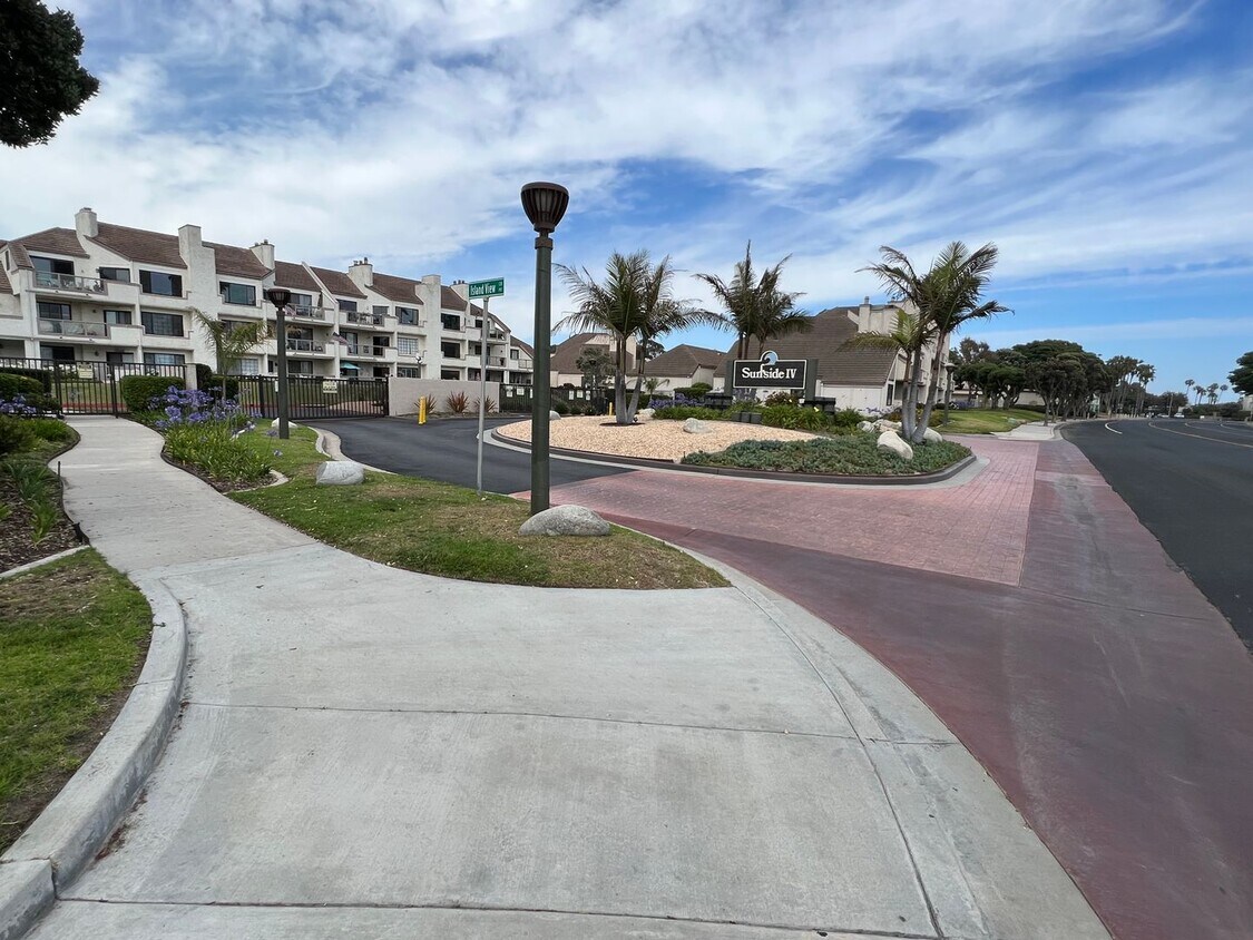 Primary Photo - Two bedroom condo on the beach