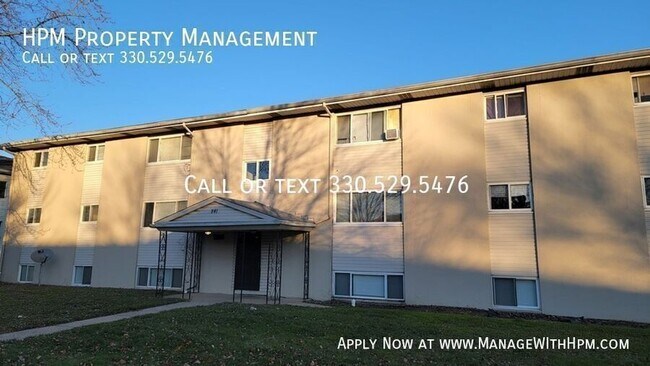 Foto del edificio - 841 SilverMeadow 102-