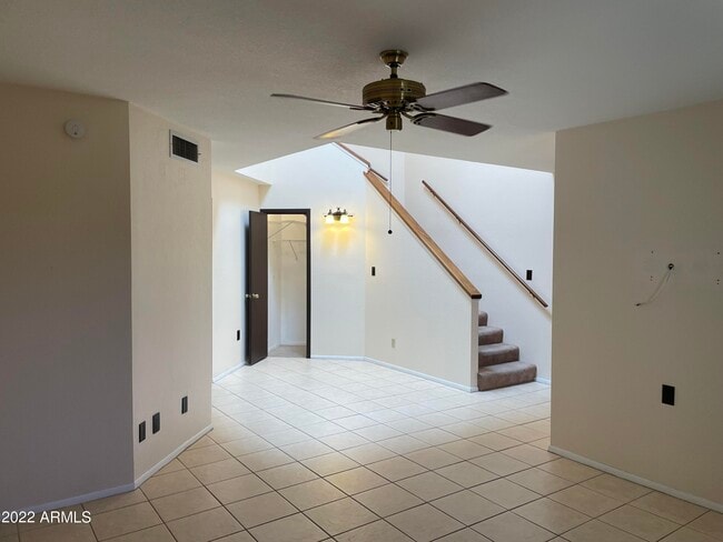 Building Photo - 8854 N 47th Ln