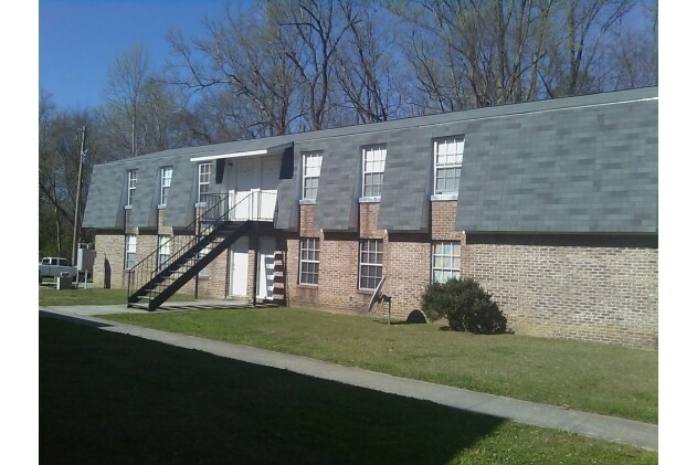 Building Photo - 320 Day St