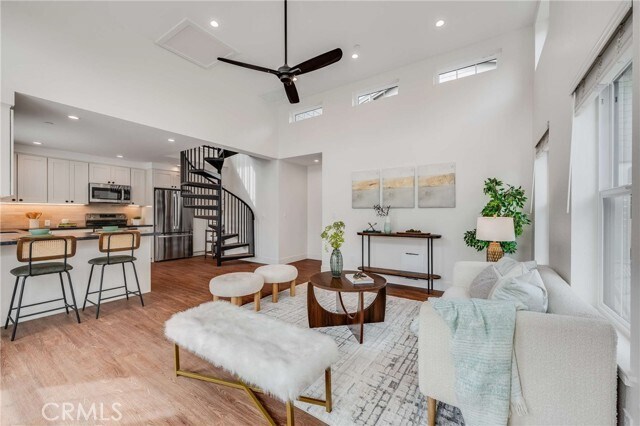 Building Photo - 127 E Foothill Blvd