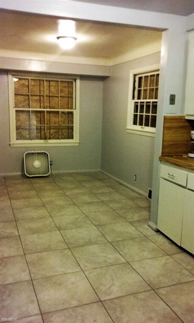 Foto del edificio - 3 br, 2 bath House - 16892 Carlisle St