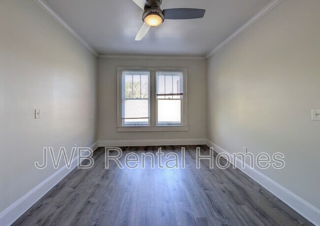 Foto del edificio - 1912 Silver St