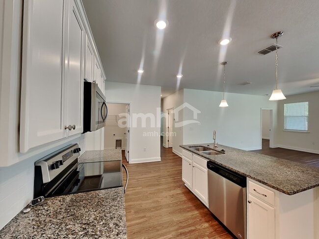 Building Photo - 2993 Hill Valley Ln