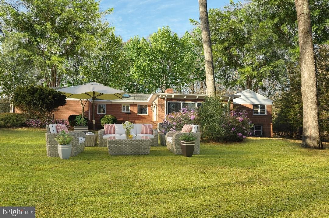 Primary Photo - 10611 Sweetbriar Pkwy