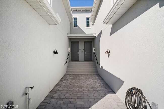 Foto del edificio - 15194 Bluffton Ln